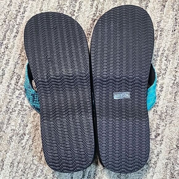 B. Jaxx Aqua Snakeskin Flip-flops, 1 3/4" Wedge, Size Large  9-10 Shoes - Picture 5 of 6